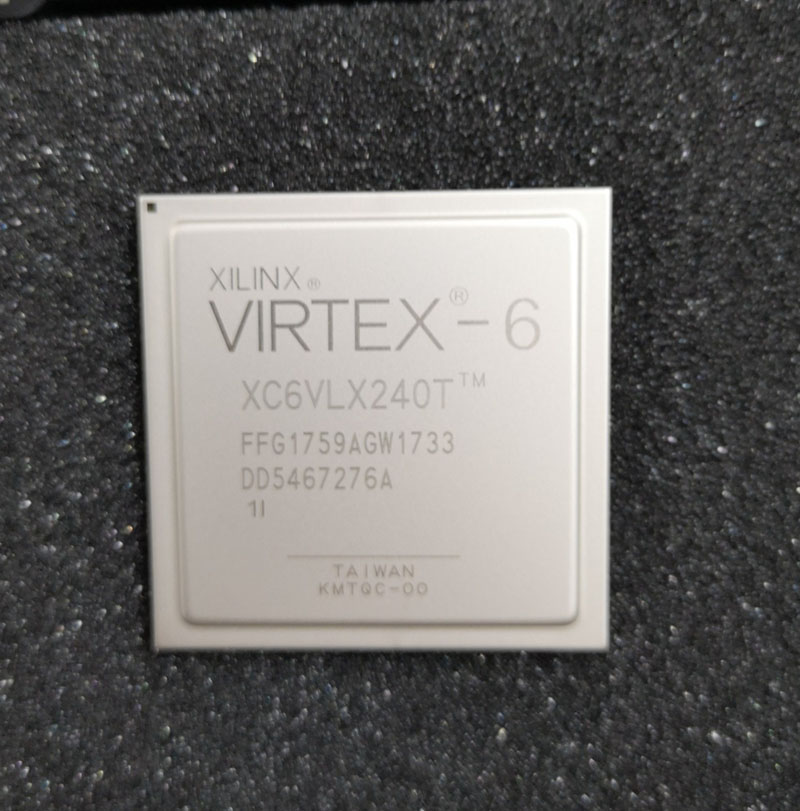 XC6VLX240T-1FFG1759I